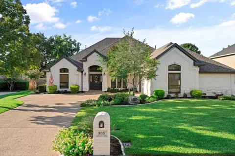 805 Riviera Dr, Mansfield, TX 76063