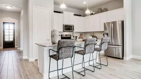 405 Lamb Ln, Waxahachie, TX 75167