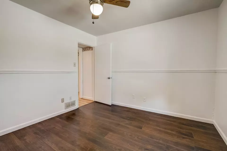  606 Reinosa Dr, Garland, TX 75043 photo 32