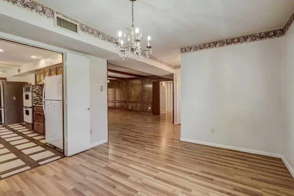  606 Reinosa Dr, Garland, TX 75043 photo 12