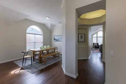 113 Pinion Dr, Euless, TX 76039 photo 3