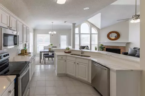 113 Pinion Dr, Euless, TX 76039 photo 21