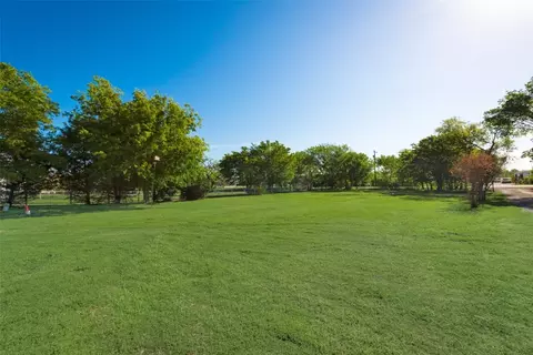 1052 Stonecrest Rd, Argyle, TX 76226 photo 23