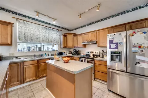 1052 Stonecrest Rd, Argyle, TX 76226 photo 8