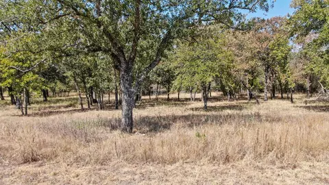 2040 Vaquero Dr, Weatherford, TX 76088