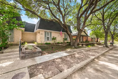2832 Prescott Dr, Carrollton, TX 75006