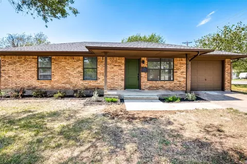 401 S Mable St, Ferris, TX 75125