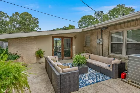 715 Claiborne St, Minden, LA 71055 photo 3
