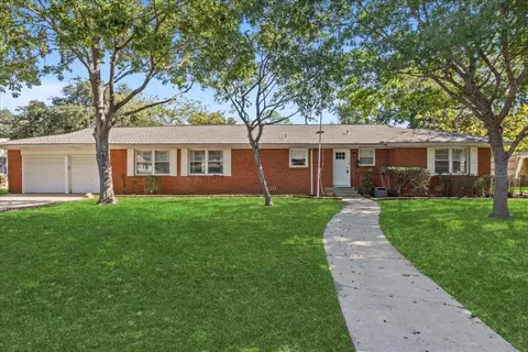 4700 Blaney Ave, North Richland Hills, TX 76180
