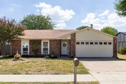 4124 Blue Flag Ln, Fort Worth, TX 76137