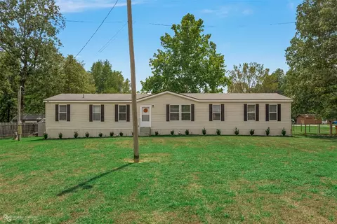 11639 Stoer Rd, Keithville, LA 71047