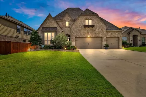 621 Mangrove Trl, Saginaw, TX 76131