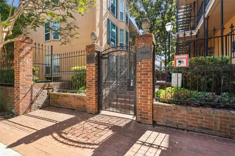 6318 Richmond Ave #1303, Dallas, TX 75214