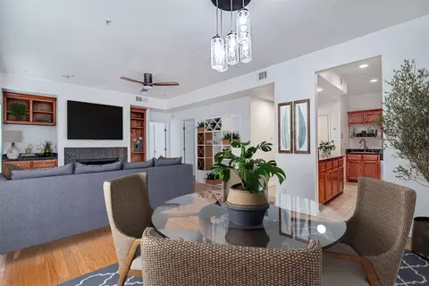 4104 N Hall St #217, Dallas, TX 75219
