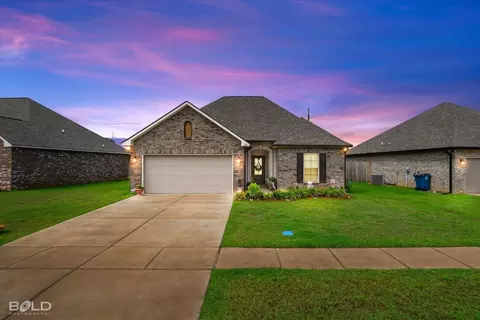 210 Berkshire Pl, Haughton, LA 71037