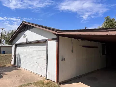807 E Beth, Whitney, TX 76692 photo 6
