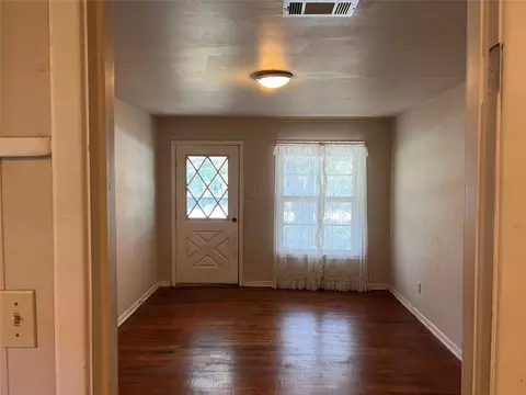 807 E Beth, Whitney, TX 76692 photo 9