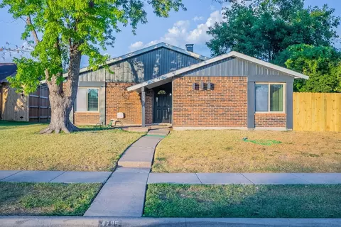 4709 Redwood Dr, Garland, TX 75043