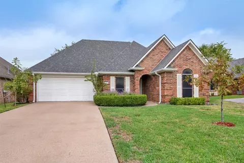 616 Madison Pl, Sherman, TX 75092