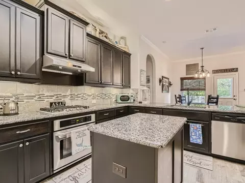3913 Cuddy Dr, Denton, TX 76210 photo 15