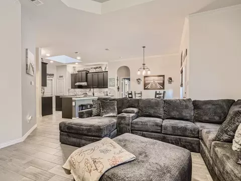 3913 Cuddy Dr, Denton, TX 76210 photo 9