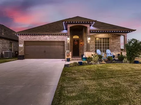 3913 Cuddy Dr, Denton, TX 76210