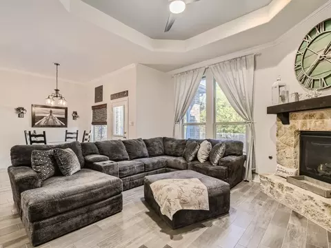 3913 Cuddy Dr, Denton, TX 76210 photo 8