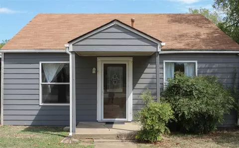 5900 Ridge Ln, Sansom Park, TX 76114