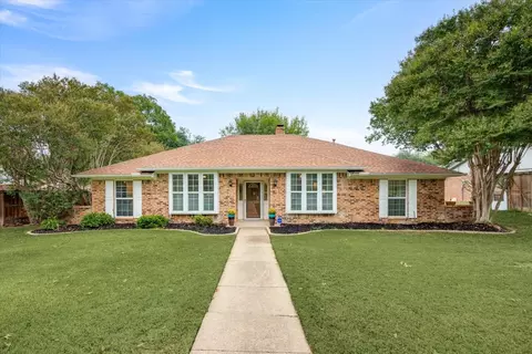 1614 Canadian Cir, Grand Prairie, TX 75050