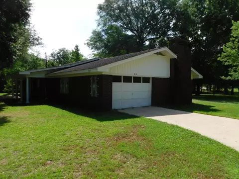 Exterior - 715 E Mary Lee, Plain Dealing, LA 71064 photo 2 of 8
