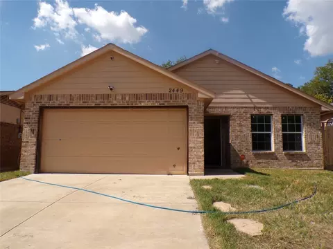 2449 Harrison St, Grand Prairie, TX 75051