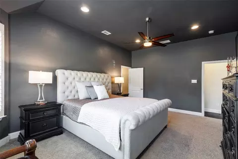 605 Sundrop Dr, Little Elm, TX 75068
