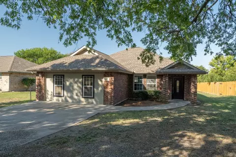 205 N Church St, Blue Ridge, TX 75424