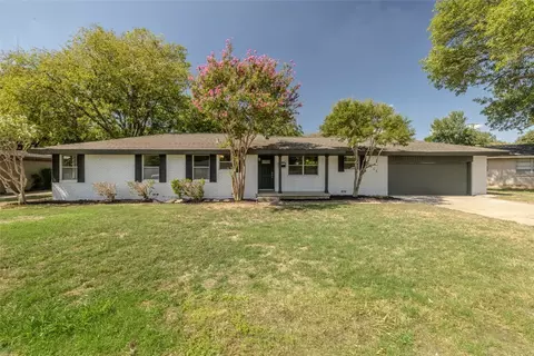3625 Landy Ln, Richland Hills, TX 76118