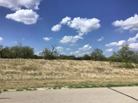 15079 Golf Dr, Whitney, TX 76692