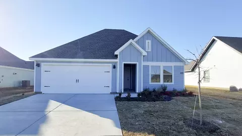 2330 Gardenia Ln, Pilot Point, TX 76258