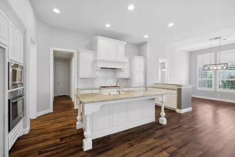 1208 5th St, Argyle, TX 76226 photo 9