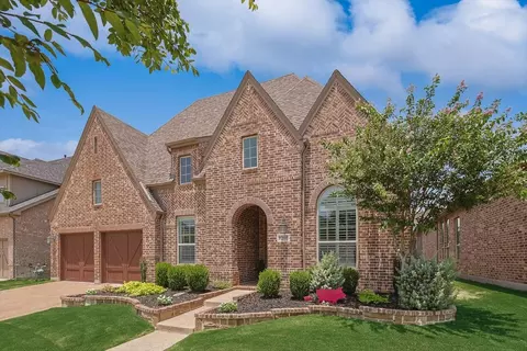 1208 5th St, Argyle, TX 76226 photo 2