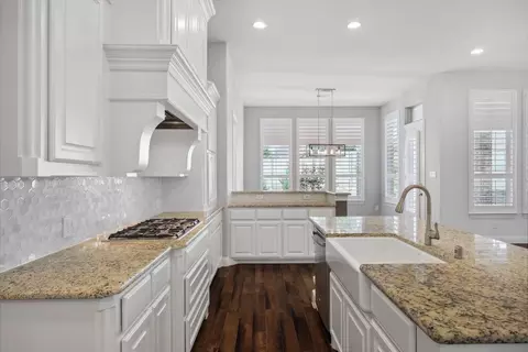 1208 5th St, Argyle, TX 76226 photo 8