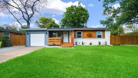 2449 Klondike Dr, Dallas, TX 75228