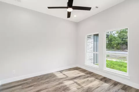 405 County Road 4945, Leonard, TX 75452 photo 6