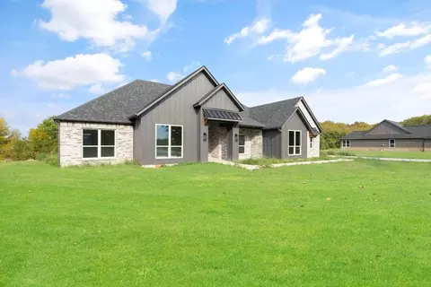 405 County Road 4945, Leonard, TX 75452 photo 2