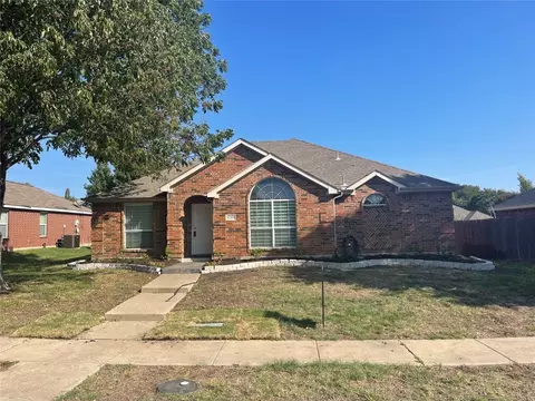 12300 Canoe Rd, Frisco, TX 75035