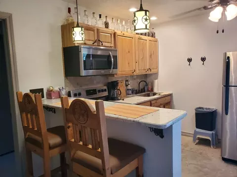 504 Sunset Ln, Sunset, TX 76270 photo 5