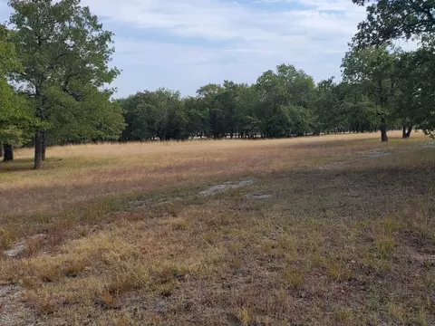 504 Sunset Ln, Sunset, TX 76270 photo 14