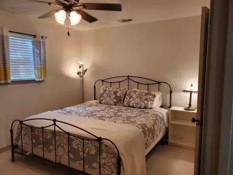 504 Sunset Ln, Sunset, TX 76270 photo 7