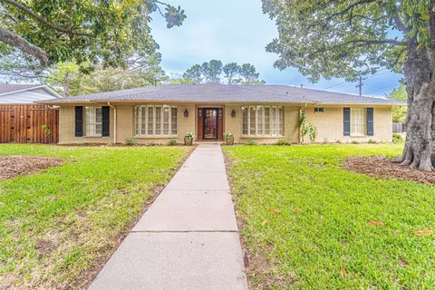 418 Magnolia St, Denton, TX 76201
