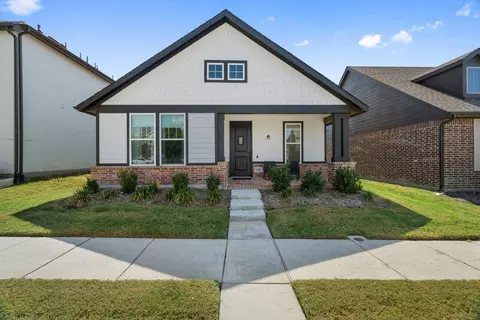 2429 Elm Pl, Northlake, TX 76247