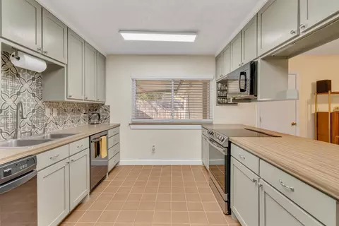 4113 Manzinita St, Fort Worth, TX 76137