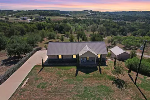 1656 Sawtooth Mountain Rd, Graford, TX 76449